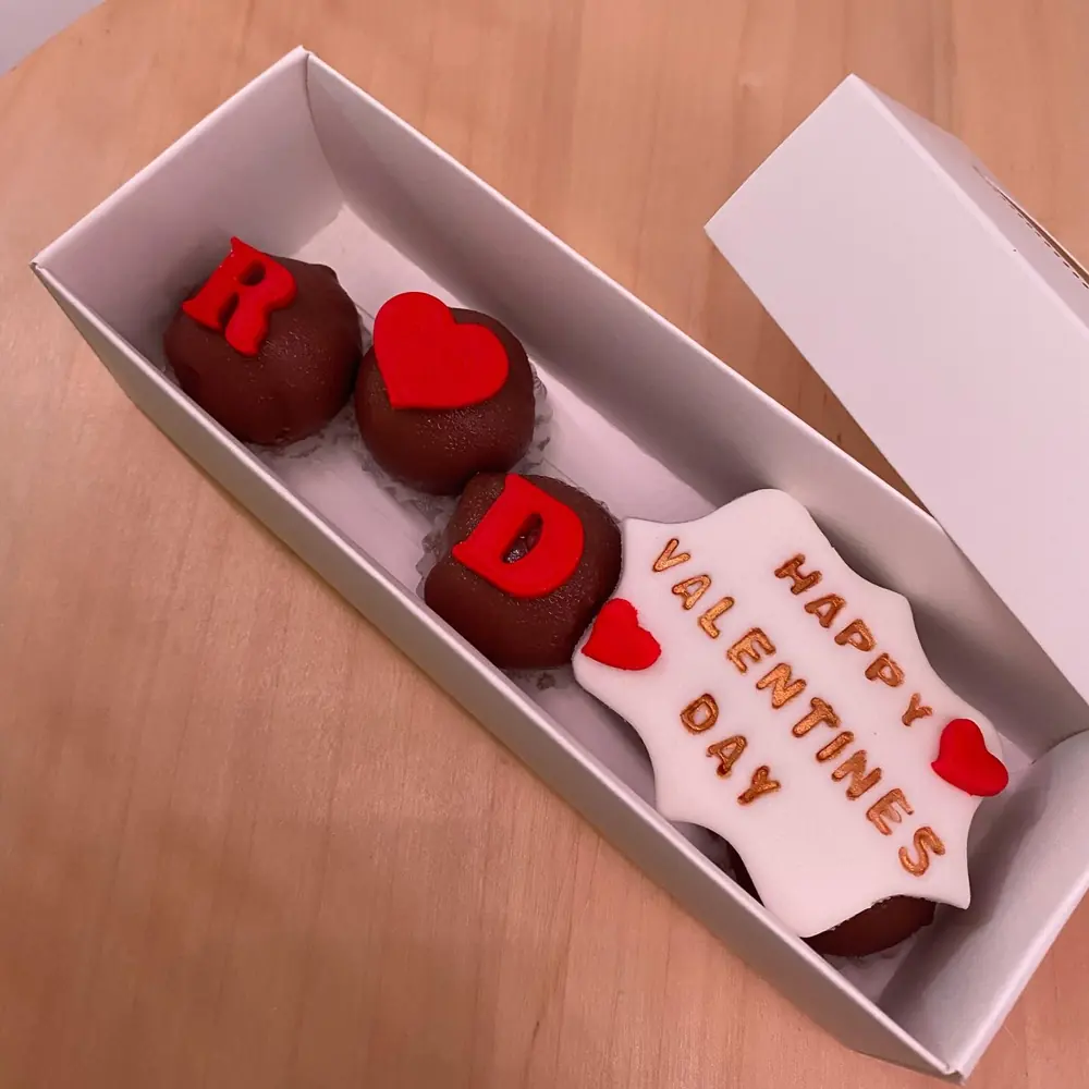 Sevgililer günü olayını bu post ile sonlandıralım – Lezzet Topu Kutusu, Umay Patisserie İzmir